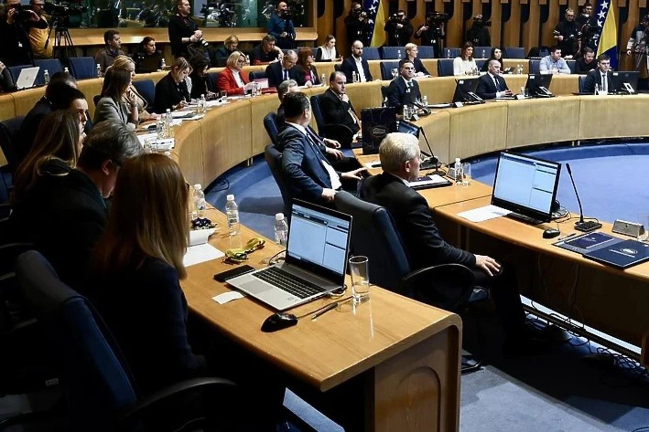 Proračun sludio 'patriote', izdaja BHRT-a i institucija kulture!